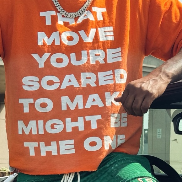 Trendy Cropped Oversized Fit “That Move” Tee - Picture 5 of 6